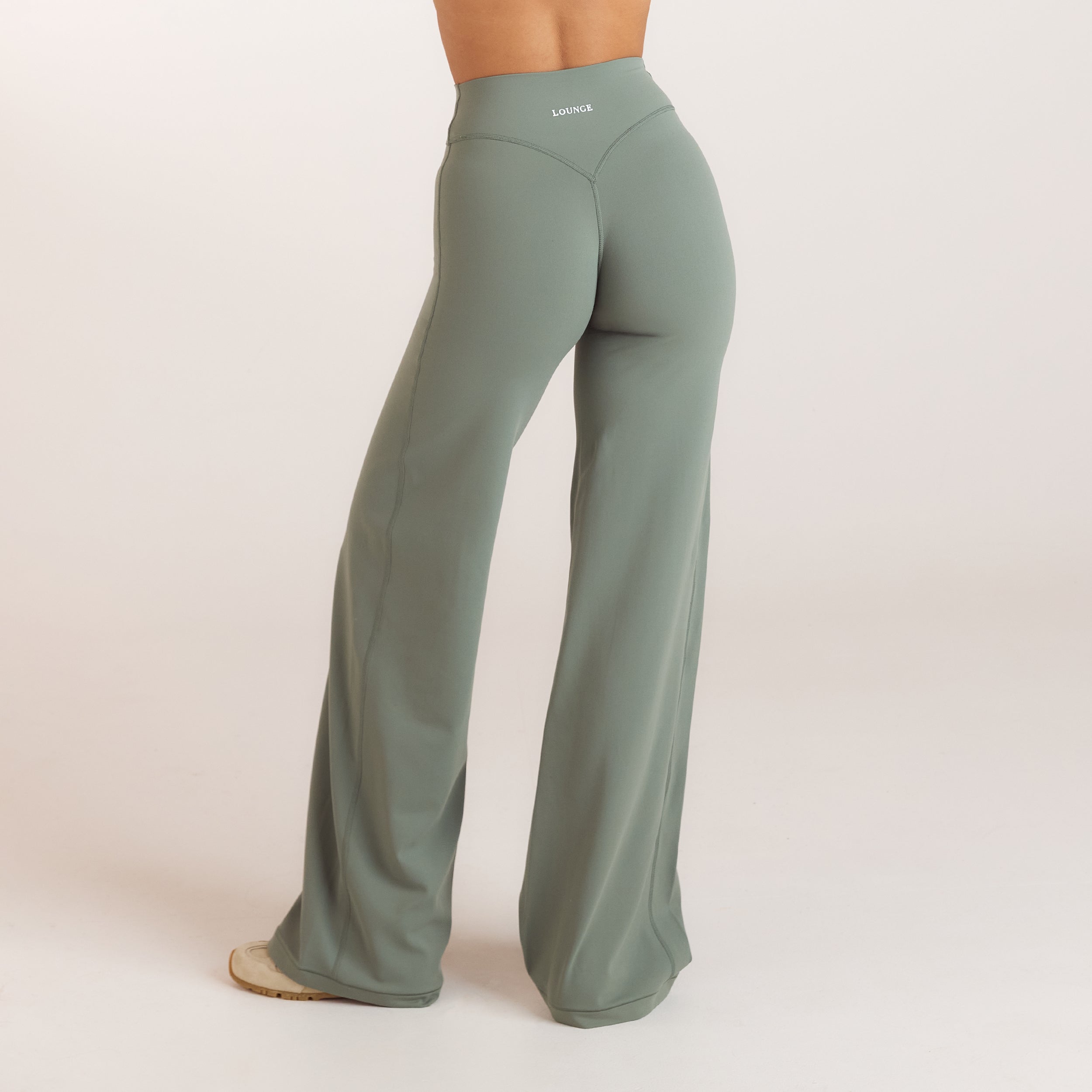 ContourSoft™ Straight-Leg Leggings - Sage Green