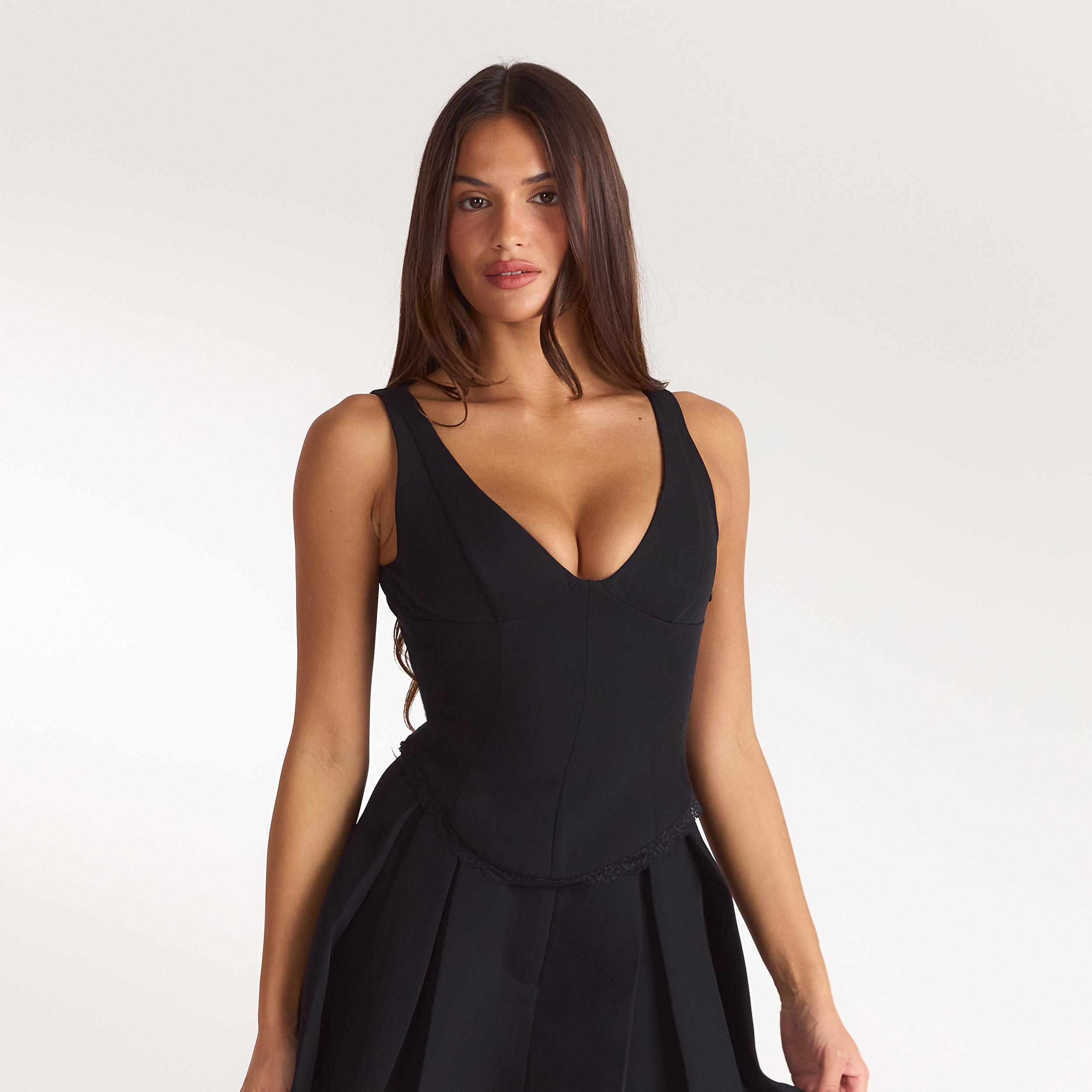 Cinched V-Neck Top | Cinched V-Neck Top - Black