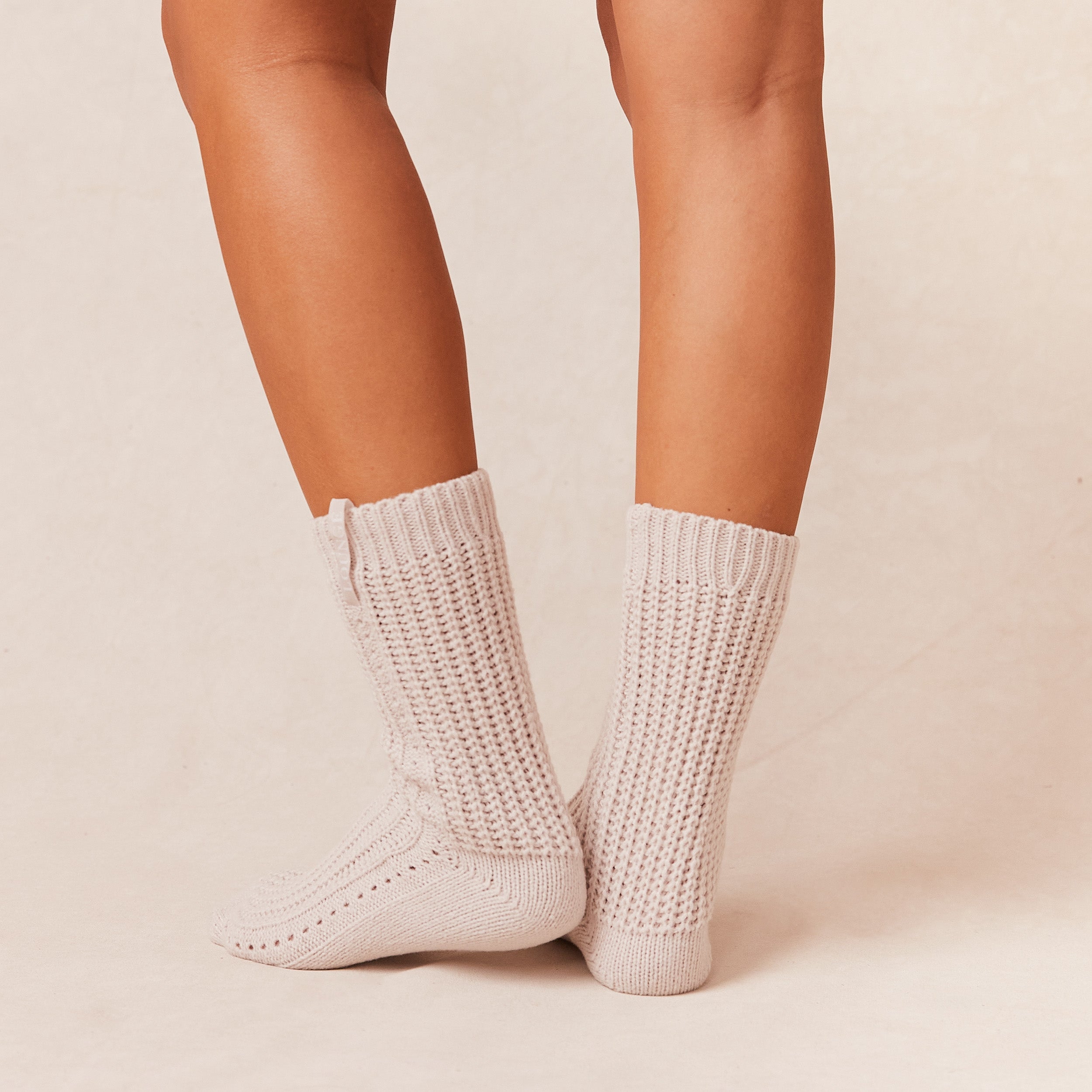 Snooze Knitted Socks - Cream | Samaria, S-M
