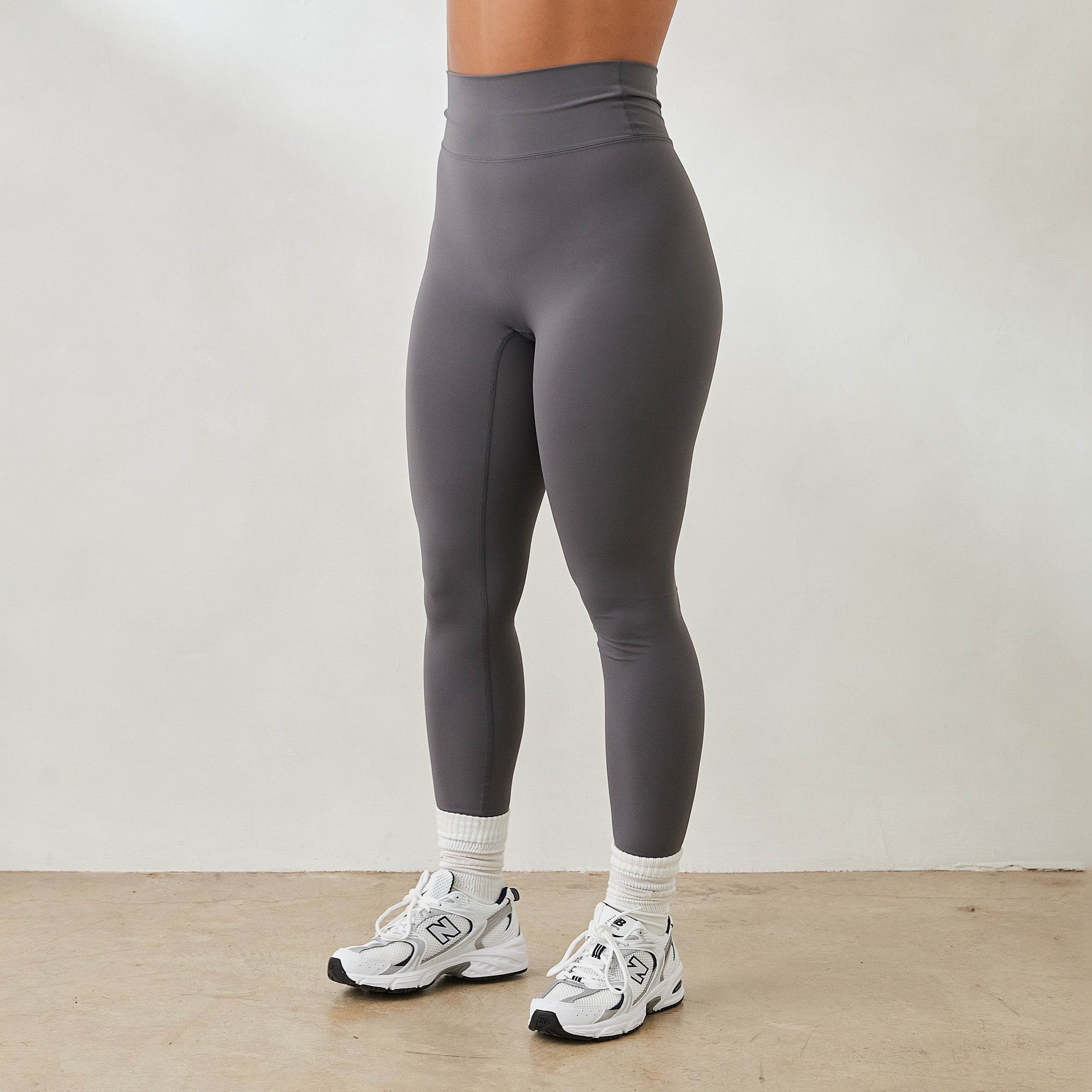 Essential Leggings | Aiyana, L/Regular