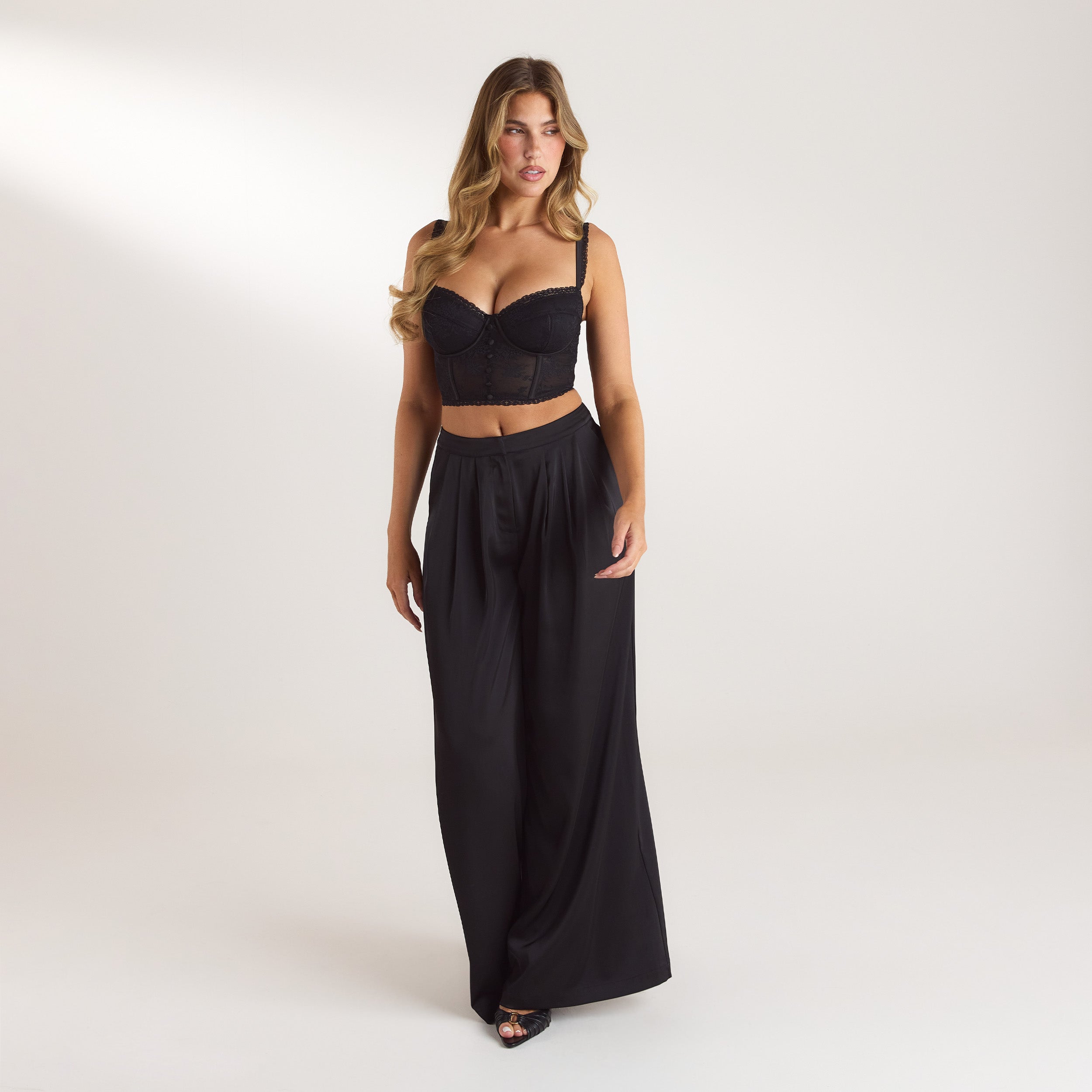 Satin Pleated Pants | Satin Pleated Pants - Black