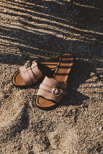 Iris Sandals - Raffia